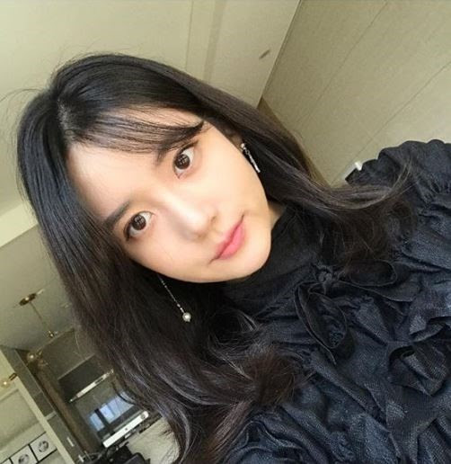 Han Seo-hee embroiled in controversy on vandalism of sacramental bread