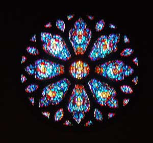 PC171521-DHPC-Rosette-Stained-Glass