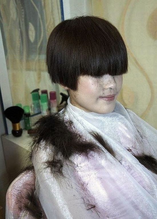 Haircut Cape / qwedsazxc in 2020 | Shaved hair women, Forced haircut, Punishment haircut