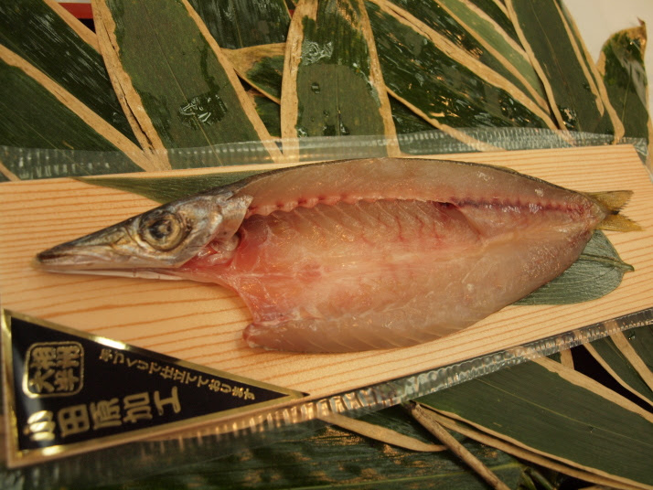 ハマの魚河岸 元熊商店のhp 横浜市中央卸売市場の仲卸 課別紹介