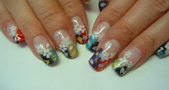 着物や振袖に合うネイルアイディア集 17 Weboo ウィーブー 暮らしをつくる