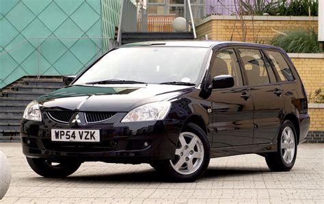 mitsubishi lancer estate   review parkers