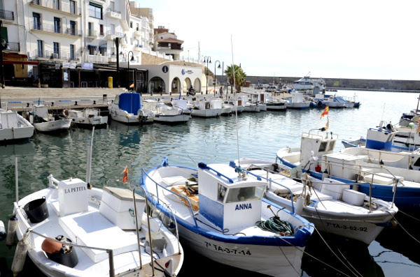 Fotos de Ametlla de Mar en Tarragona, barcas en el puerto