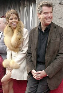 halle berry in james bond