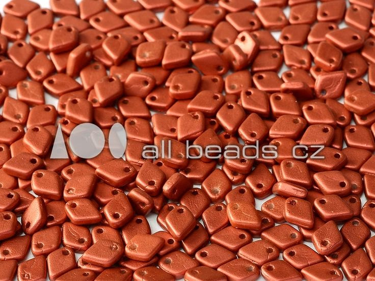 Dragon® Scale Bead 1,5 x 5 mm Lava Red
