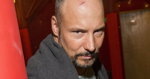 Hvězda Fantoma a Plesu upírů Bohuš Matuš: Rozsekl si hlavu! - Ples upírů