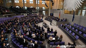 Την Παρασκευή η συζήτηση στη γερμανική βουλή