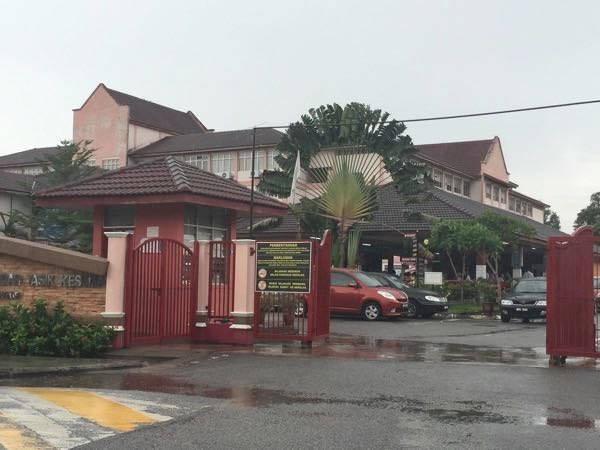 Rumah Teres 1 Tingkat Untuk Dijual, Taman Tasik Kesuma 