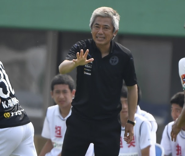 指揮官コラム 三浦泰年の 情熱地帯 退団するクラブへ残せたモノ そして感謝 鹿児島にありがとう サッカーダイジェストweb