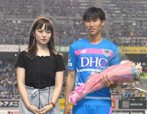 サッカー選手の奥さん 妻 嫁 日本 Jリーグ Avispa Flag