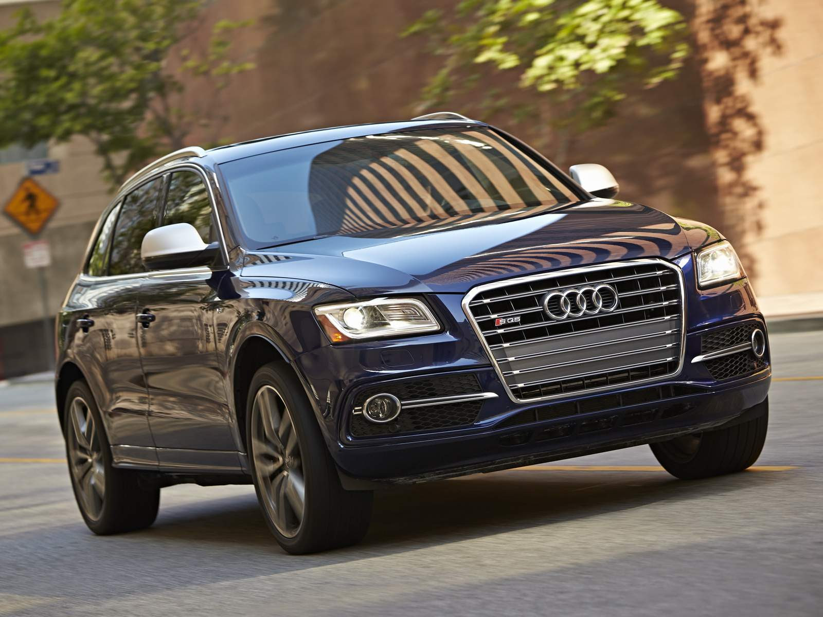 Audi fará recall de 330 mil carros por risco de incêndio