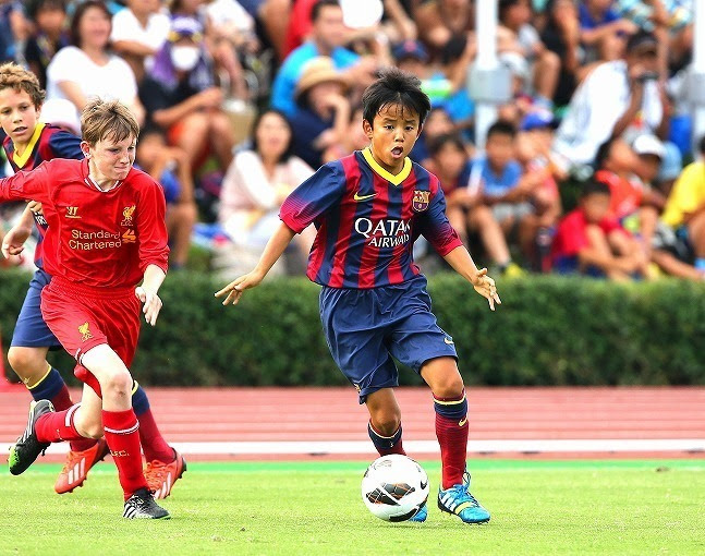 提言コラム 若き有望株 久保建英 がバルサから東京へ 未来の 宝 をどう見守るべきか サッカーダイジェストweb