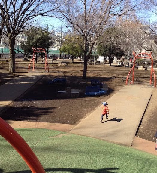 落合公園 新宿中井 の遊具 ターザンロープ 滑り台 は子供におすすめ ダーヤス Com プレミアム