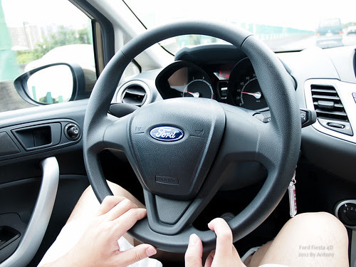 Ford Fiesta 4D 1.6 PowerShift -2