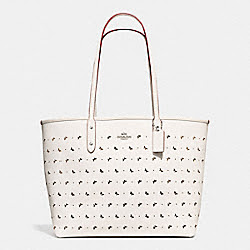 CITY TOTE IN PERFORATED CROSSGRAIN LEATHER - COACH f59345 - SILVER/CHALK