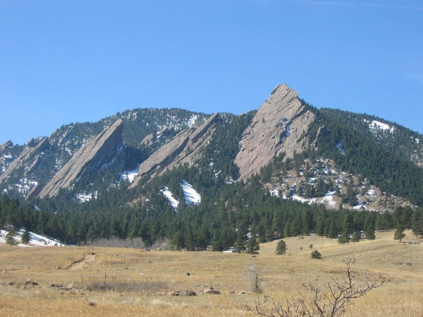 boulder flatirons