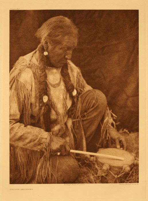 Native Americans (124 pics)