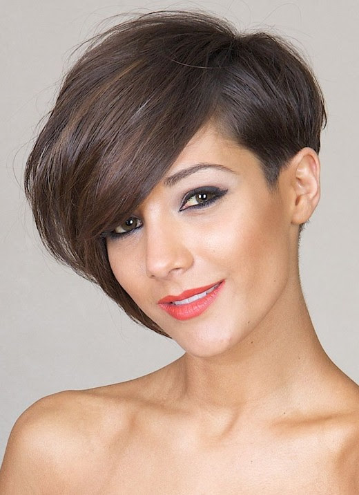 32 Best Short Hairstyles For 21 Pretty Designs