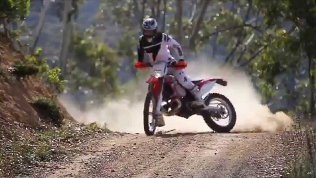 Dirt Bike Stunts, Motocross Freestyle - Dirt Bike Jumps ...