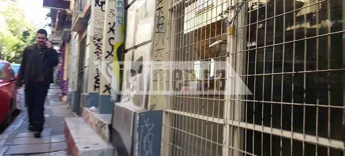 Αυτοψία του iefimerida στο άβατο των Εξαρχείων -«Δεν αντέχουμε άλλο, να έρθουν οι πολιτικοί να ζήσουν εδώ» [εικόνες]