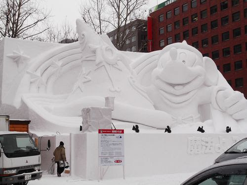 魔法よみんなに届け ミッキーマウスとさっぽろ雪まつり ドナ デジ日記