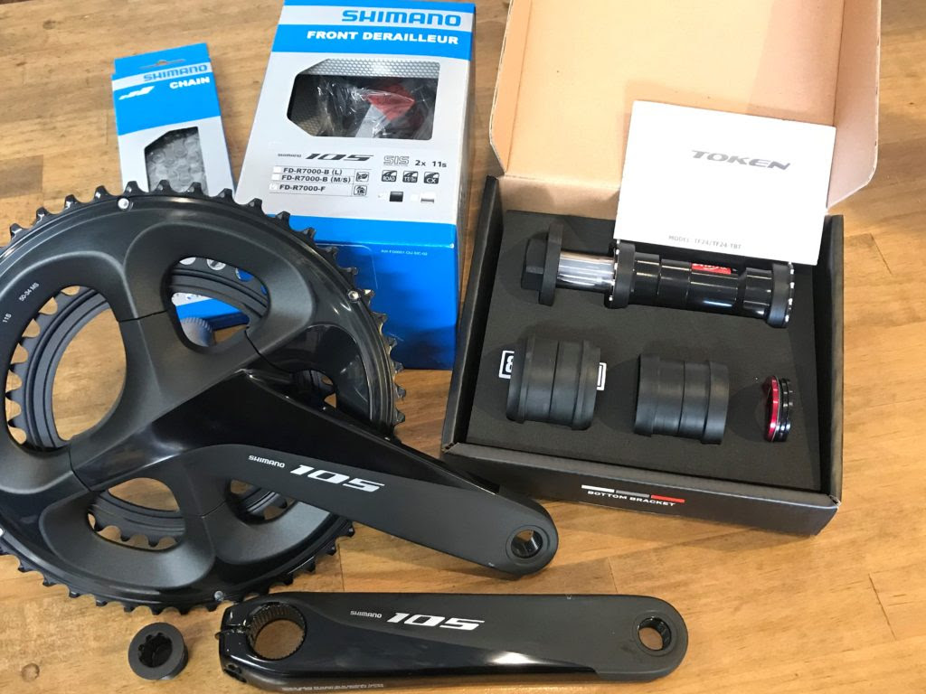 カスタム クランクをfsa Omegaから 105 に交換させて頂きました 同時にbbを Token Tf24 Tbt へアップグレードさせていただきました スポーツサイクルナチュラル スポーツ自転車専門店 枚方 京田辺からアクセスしやすいです