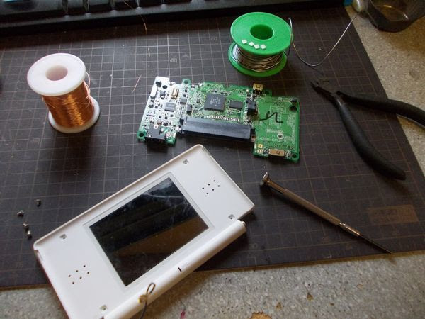 Ds Lite 改造失敗でゴミと化す おやじゲーマー日記