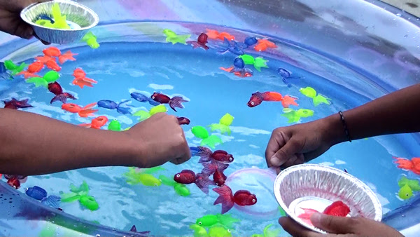 おもちゃ金魚すくい縁日セット 400ヶ入り 夏祭り 縁日 屋台 露店 模擬店 ゲームグッズ パーティーグッズ イベント用品