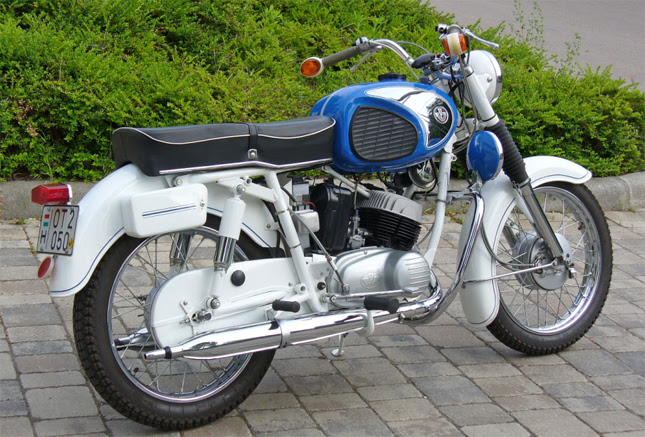 Fotó: Szécsényi Gábor/Retro Mobil Fotó: Szécsényi Gábor/Retro Mobil