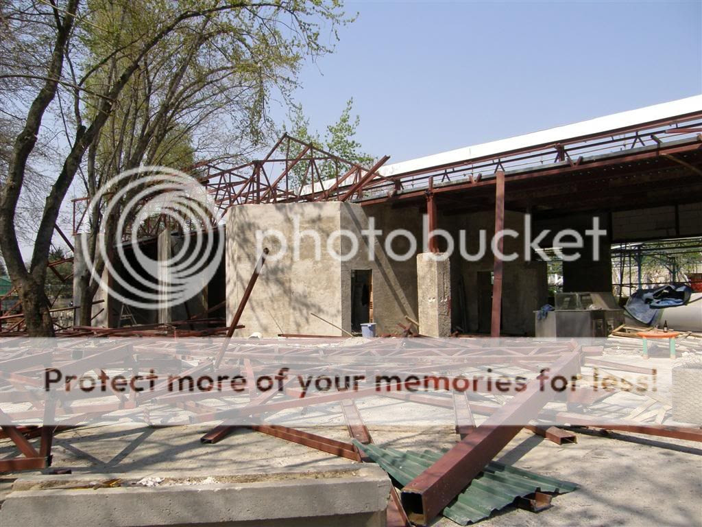 http://i698.photobucket.com/albums/vv348/volan-sko/82Large.jpg?t=1241113058