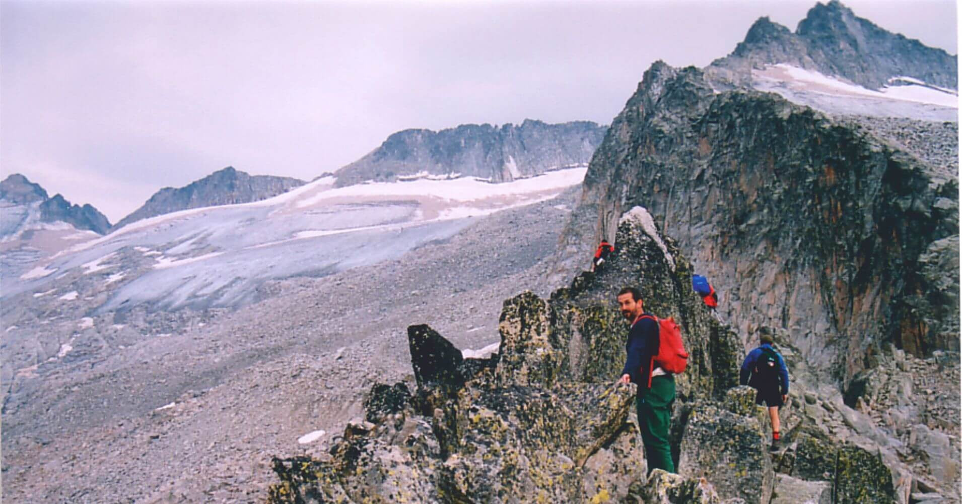 Cumbre Del Pico Aneto 3404 Metros Ascension Al Techo Del Pirineo