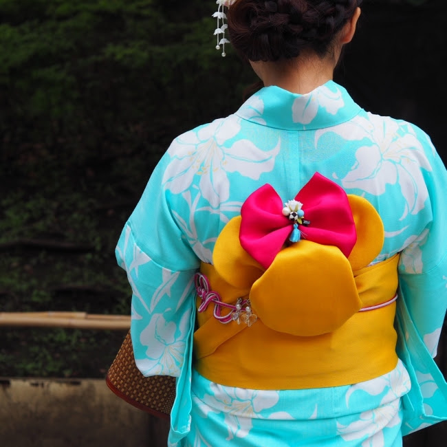 ミッキーマウスの形をした 帯マウス を 着物レンタル浅草愛和服 全着付師がマスター Npo法人日本ゆかた文化協会