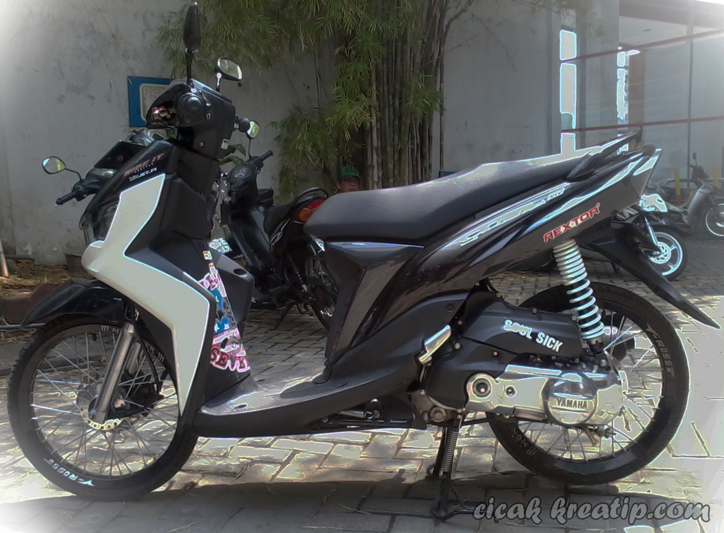 Yamaha Soul GT Pakai Velg 17 Dan Shock Belakang Yamaha X Ride Yamaha Soul GT Pakai Velg 17 Dan Shock Belakang Yamaha X Ride