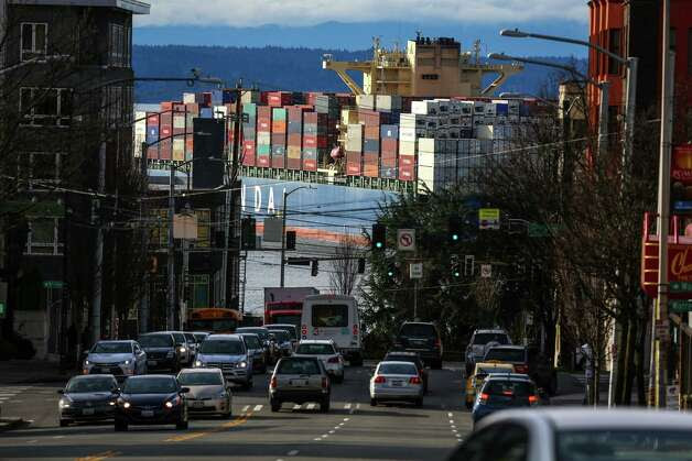 Companies in West Coast port dispute make appeal to workers.