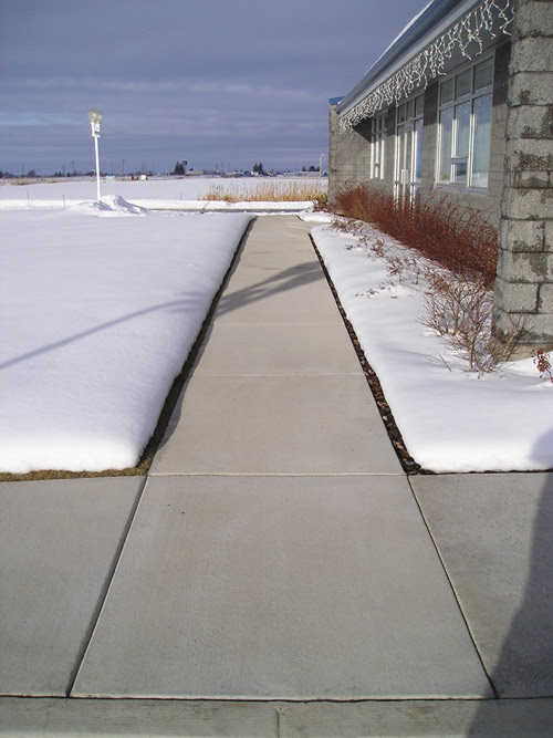 hydronic heated driveway system: Outdoor Boiler melting ...