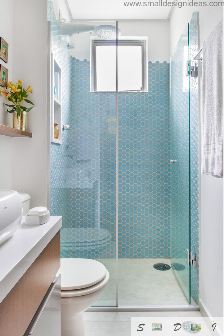 Small Bathroom Ideas With Shower - Fascinating Rustic Farmhouse Bathroom Makeover & 70 Best ... / Consider adding a skylight, window or additional lighting fixtures to visually enlarge a small bathroom.