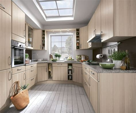 kuechengestaltung fuer eine optische vergroesserung