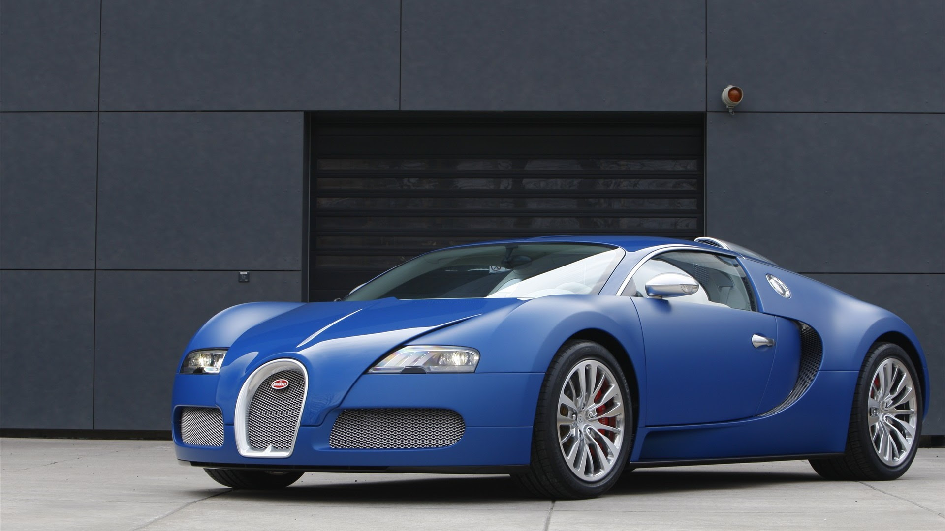 Exclusive car wallpapers