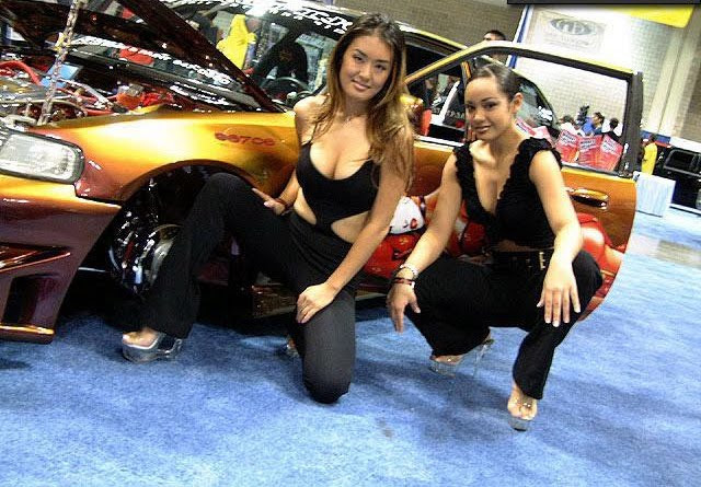 car hot wallpaper girls in car show japan