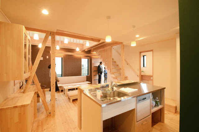 こだわりのアイランドキッチンと吹き抜けがある家 施工実績 家を建てる 青梅の注文住宅とリフォーム 不動産の賃貸 売買 健幸工房シムラ