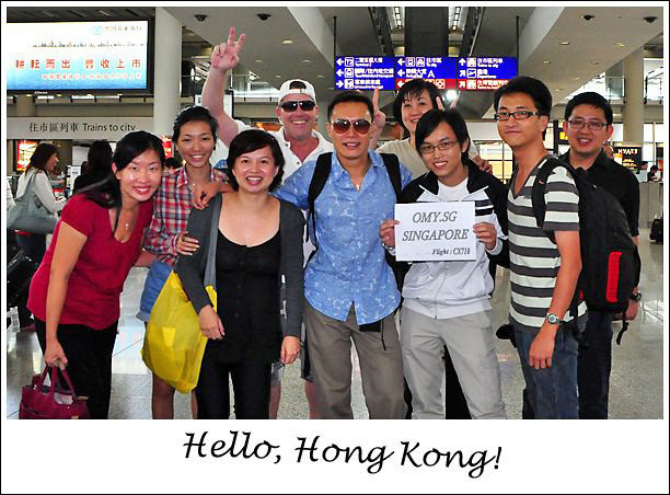 The bloggers reach HKIA!