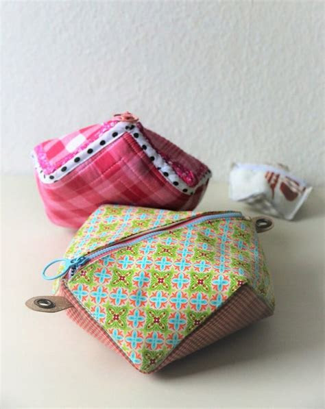 square pocket bag tutorial upcycled fabrics diy coin