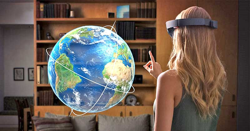 hololens-hologram-earth-and-girl