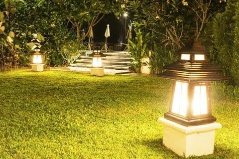 cara memasang lampu taman