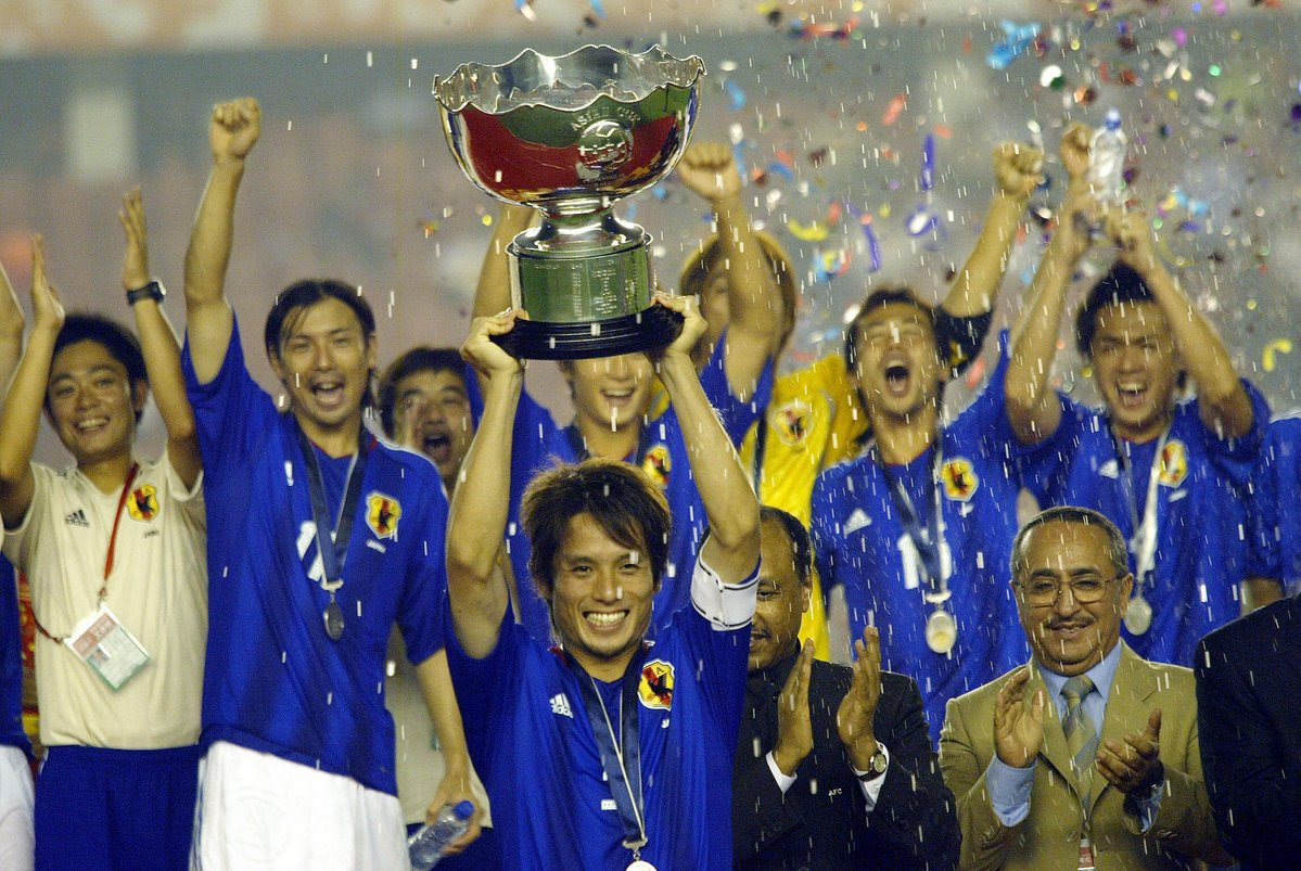 海外の反応 真のアジア王者だ 日本代表が中国に勝って優勝したアジアカップ04を振り返ろう No Footy No Life