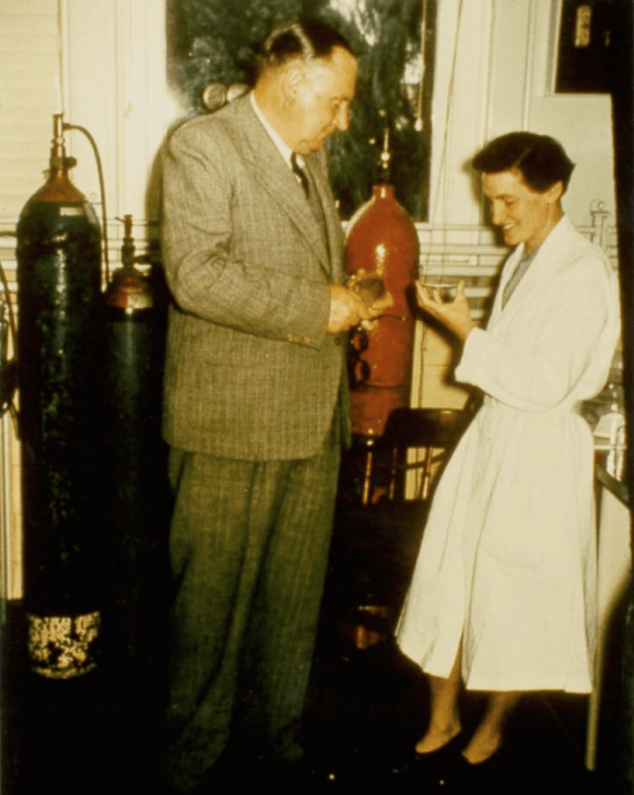 Richard Thomas with Joy Bear studying petrichor (date unknown). Photo credit: CSIRO