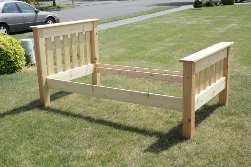 Ana White Simple Bed Twin - DIY Projects