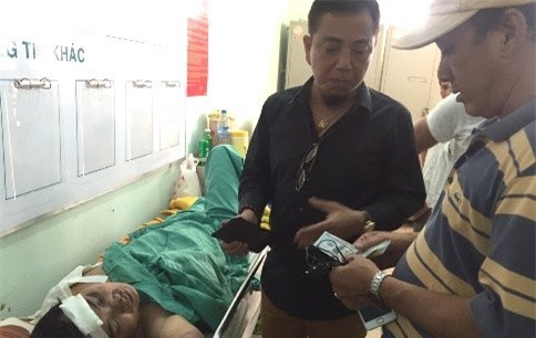Ca si Viet bi tai nan mat canh tay o trong can phong 5 m2 hinh anh 1