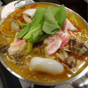 困ったらココ 東京駅 丸の内 日本橋でカオマンガイが楽しめる人気店選 Retty