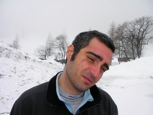 Devastato da un mattone di ghiaccio